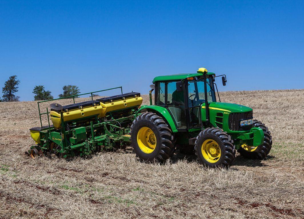 Administração de Vidal Ramos inicia processo de credenciamento de agricultores para terceirização do maquinário agrícola