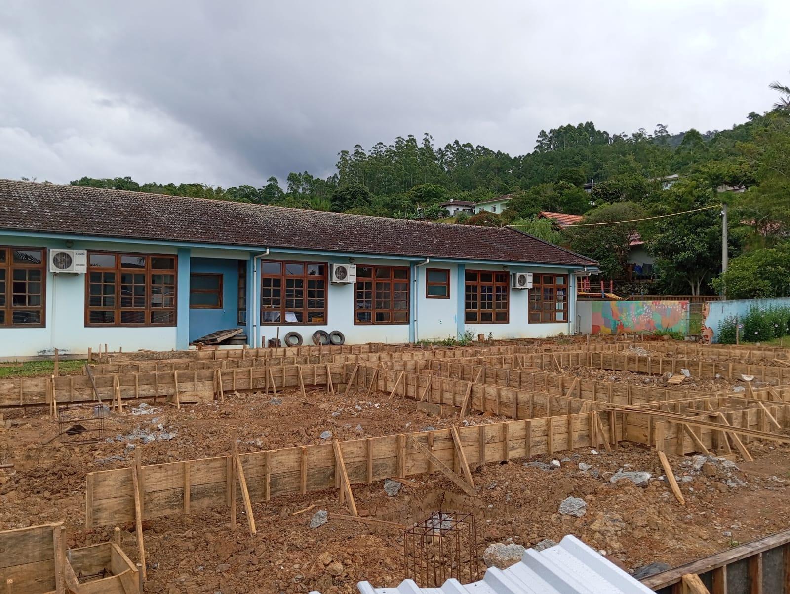 Retomadas as obras de reforma da creche Cecília Peixe Frutuoso em Vidal Ramos