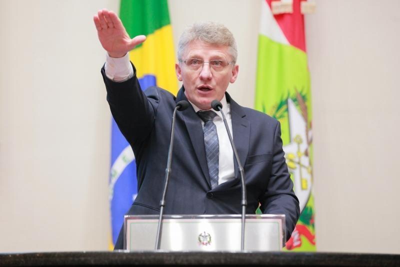 Alto Vale tem mais um deputado na ALESC