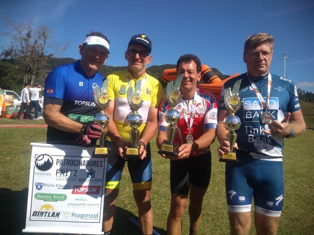 Antônio Knopf Neto é vice-campeão da Volta a Santa Catarina em Mountain Bike