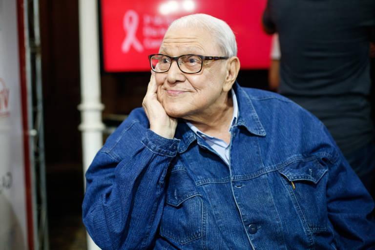 Ary Toledo, humorista popular no rádio e na TV, morre aos 87 anos