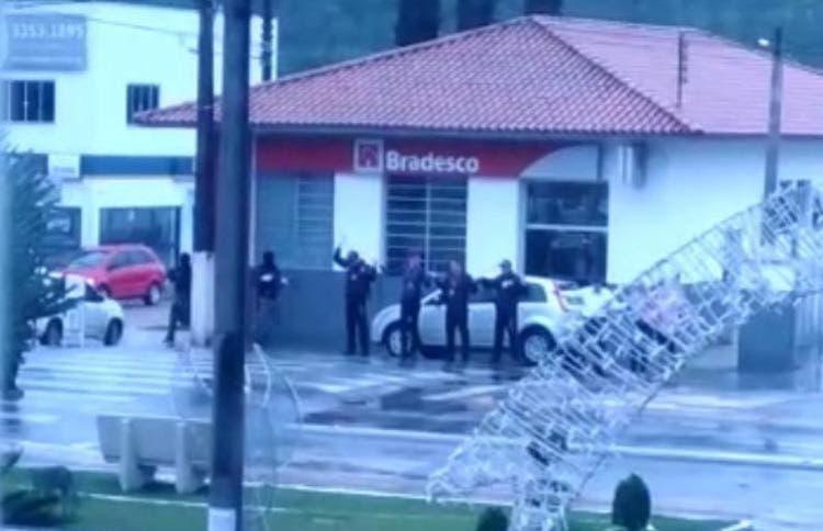 Assalto a banco em Apiúna: último envolvido no roubo é localizado e preso no Alto Vale