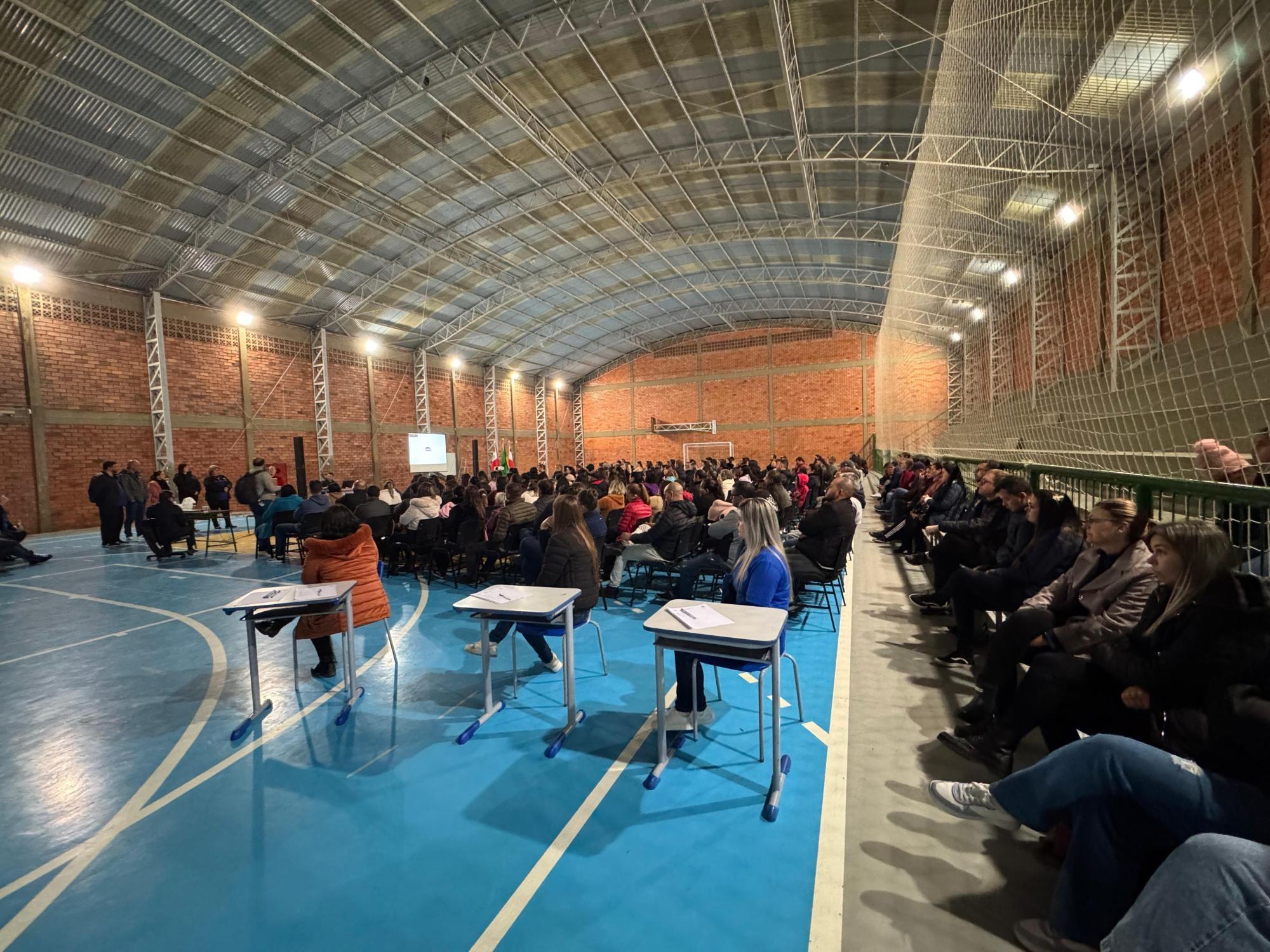 Assembleia discute implantação de escola cívico-militar em Bom Retiro