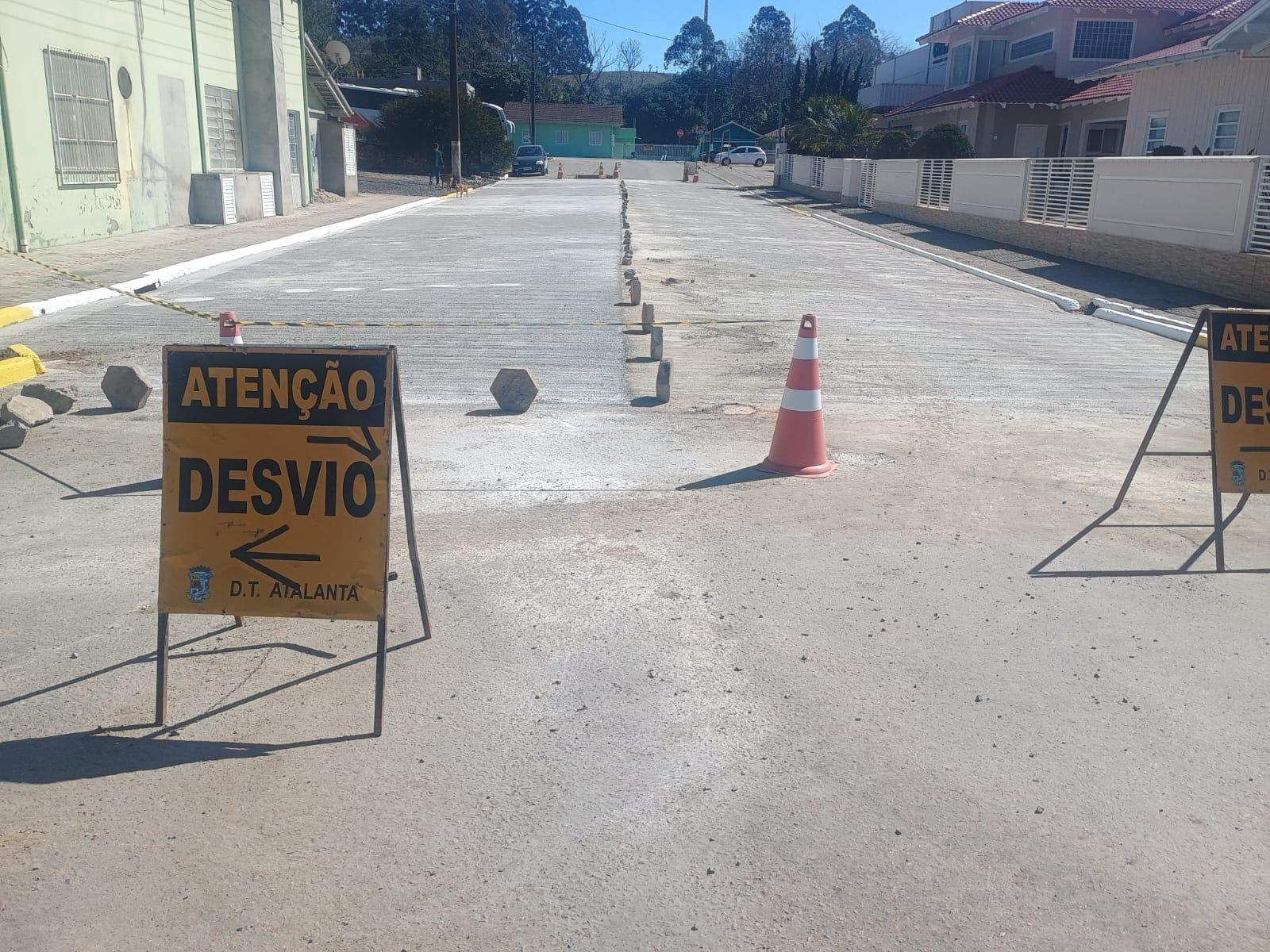 Atalanta avança na licitação para construção de nova creche e intensifica obras no centro e interior