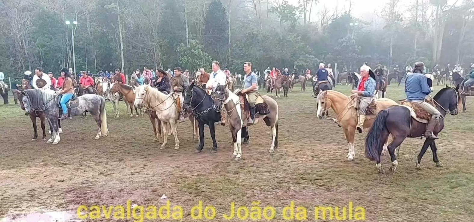 Atalanta realiza cavalgada João da Mula e retoma manutenção das estradas