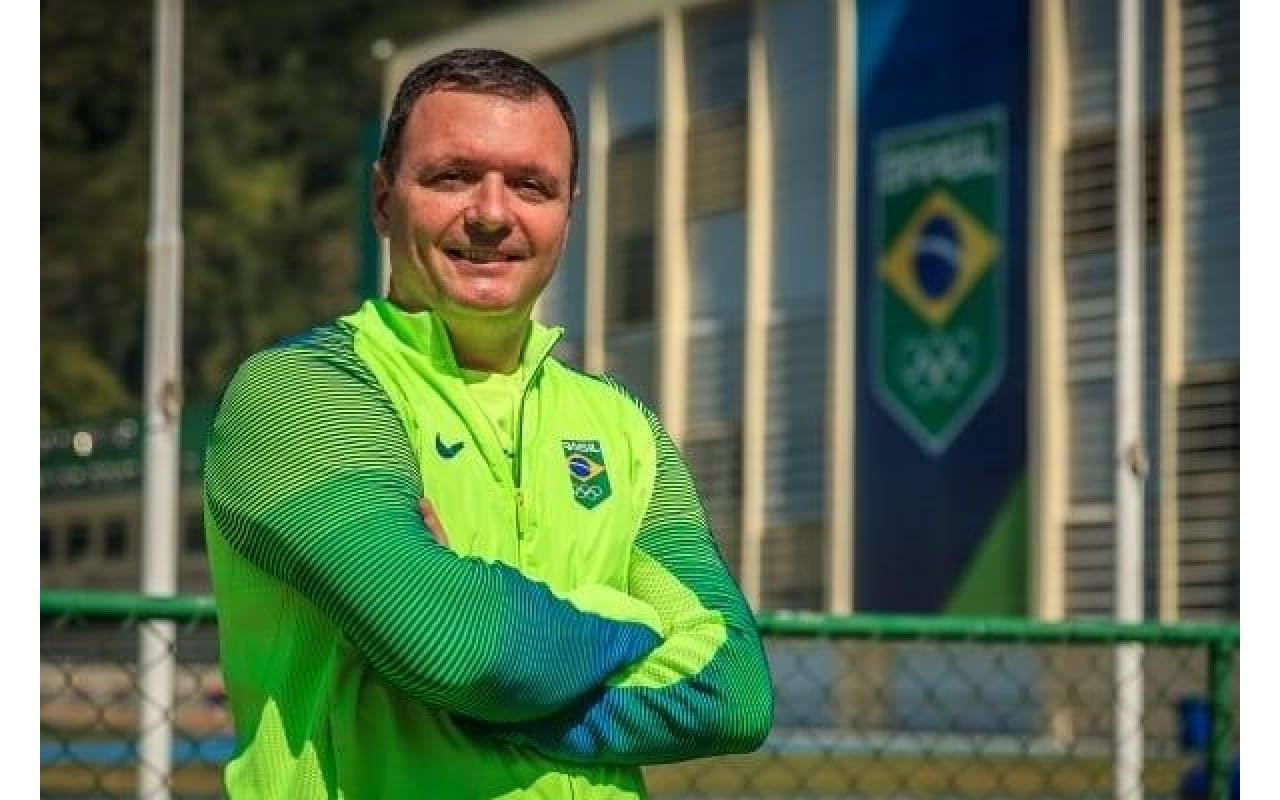 Atleta de Rio do Sul conquista Prêmio Brasil Olímpico no Rio de Janeiro