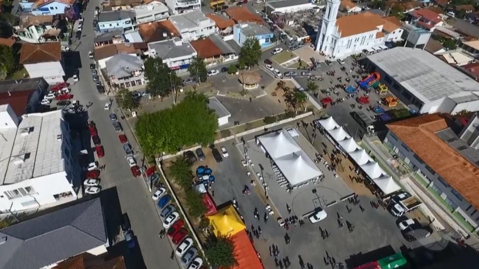 Aurora comemora 55 anos com grande festa