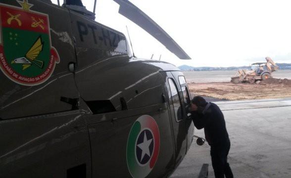 Governador entrega helicóptero à PM e inaugura Companhia de Aviação em Lages