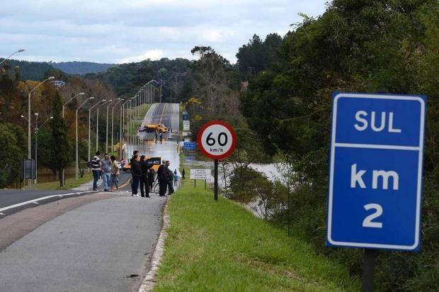 Situação das rodoviais em Santa Catarina ainda é complicada nesta quarta-feira