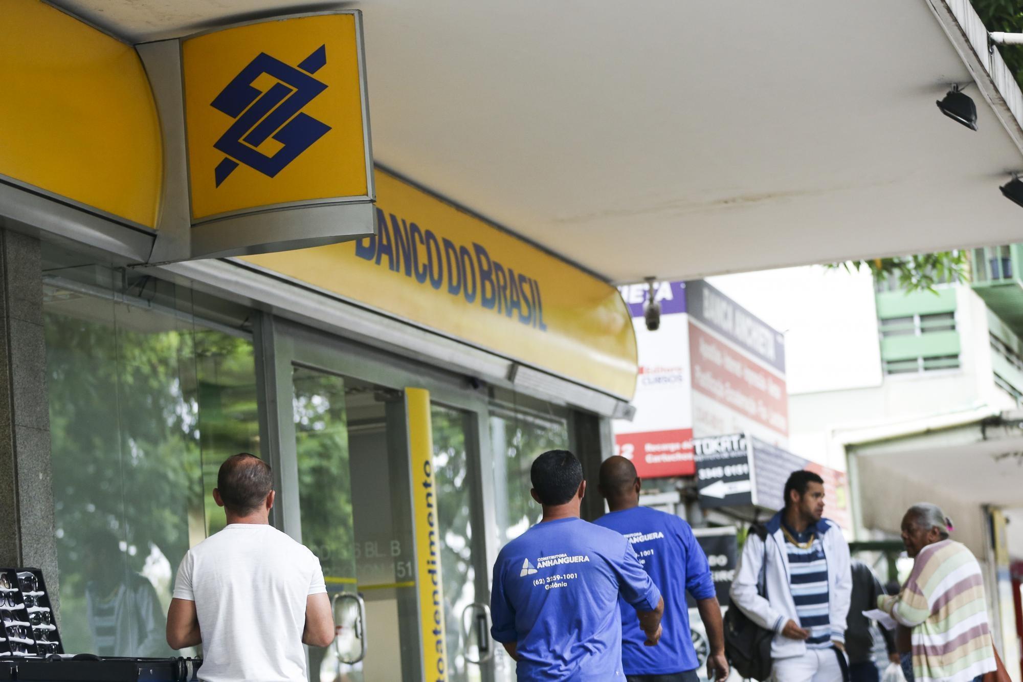 Bancos reabrem às 12h desta Quarta-feira de Cinzas