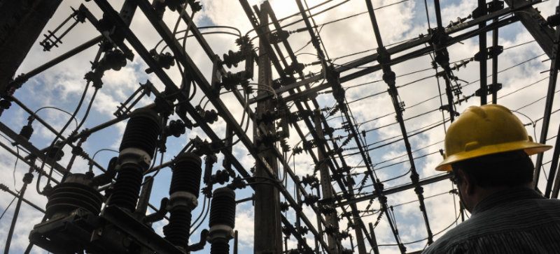 Bandeira amarela volta a vigorar em SC e causa aumento nas contas de energia elétrica