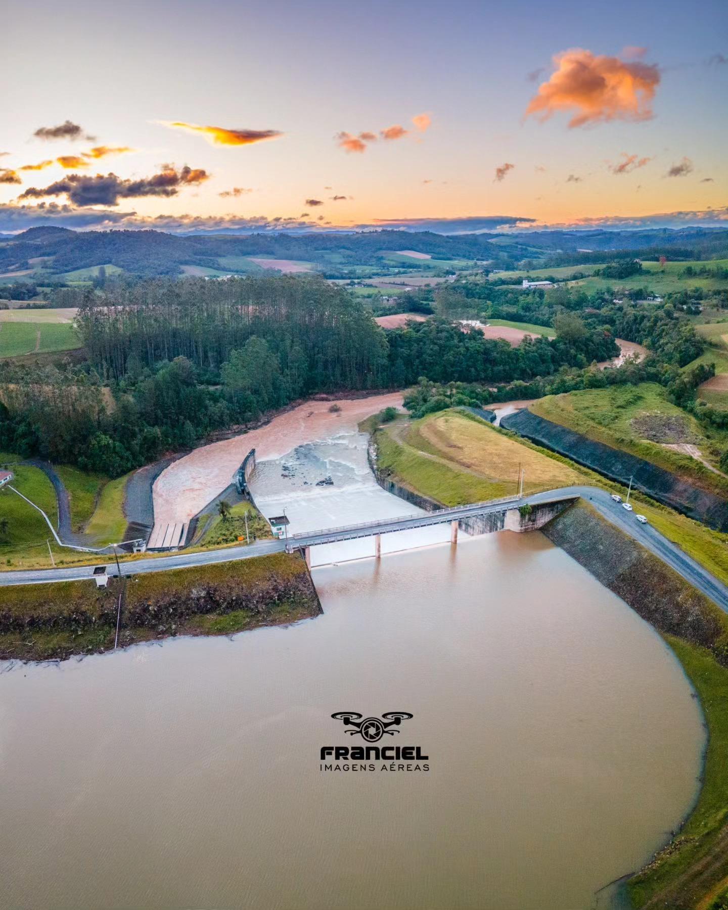 Barragem de Ituporanga receberá comportas metálicas tipo Stop Log