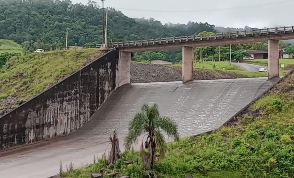 Barragens de Taió e Ituporanga recebem investimento em obras de manutenção 