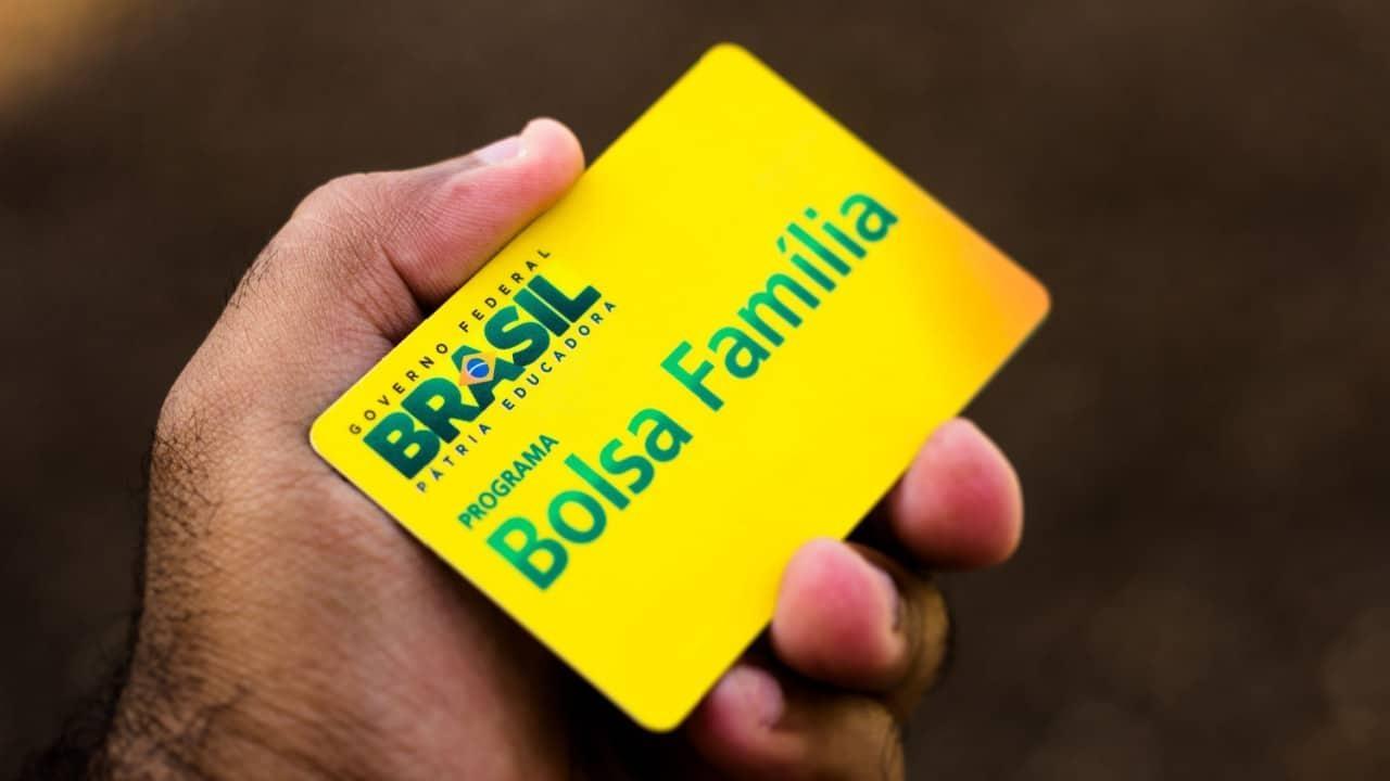 Benificiários do Bolsa Família podem fazer empréstimo consignado segundo STF