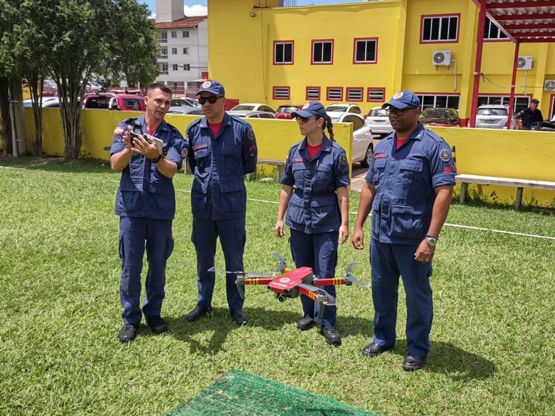 Bombeiros de Rio do Sul concluem treinamento de pilotos de drones