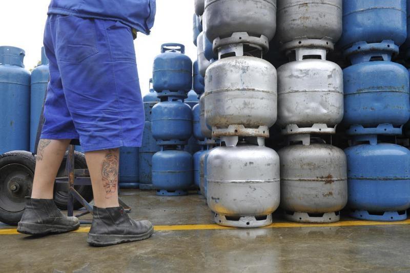 Botijão de gás fica mais caro a partir desta terça-feira