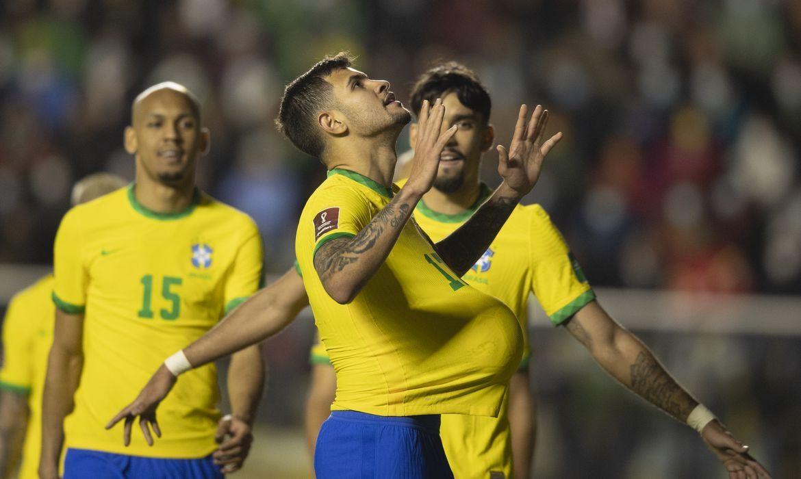 Brasil vence Bolívia na altitude e bate recorde nas eliminatórias para a Copa do Mundo