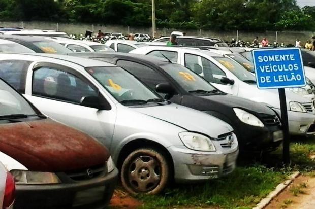 Detran de Santa Catarina promove leilão de 800 veículos usados na próxima terça