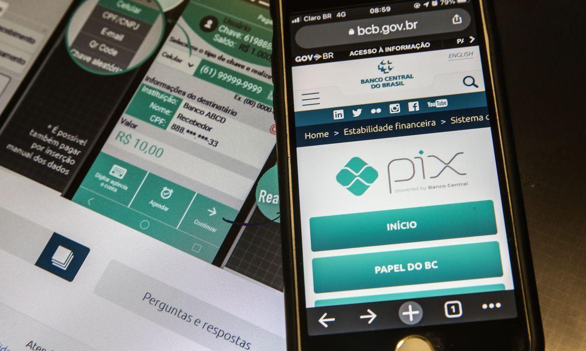 Caixa Econômica volta atrás e suspende cobrança de tarifa do Pix de empresas