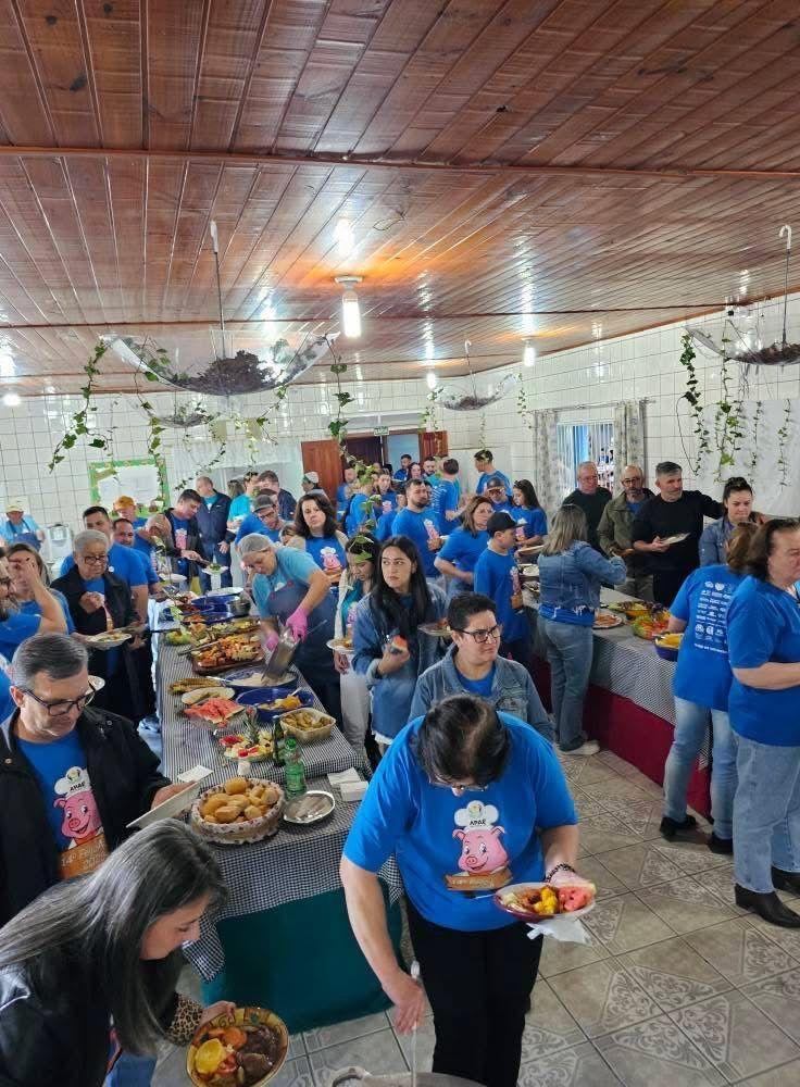 Câmara de Bom Retiro aprova moção de aplausos à APAE pela 14ª Feijoada