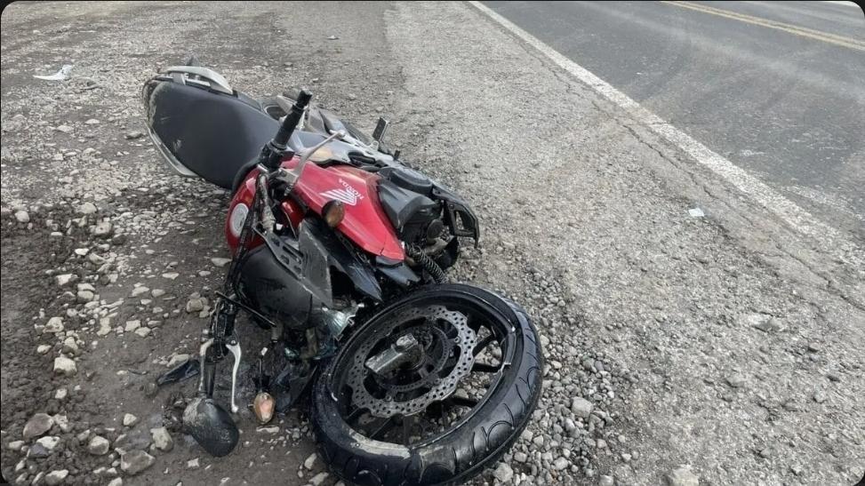 Caminhonete com placas de Agronômica se envolve em acidente com morte na BR-282