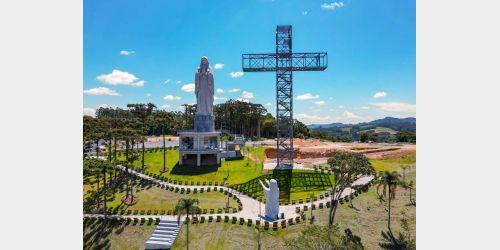 Caminhos do Louvor: Projeto que liga santuários de Ituporanga e Nova Trento é apresentado durante reunião