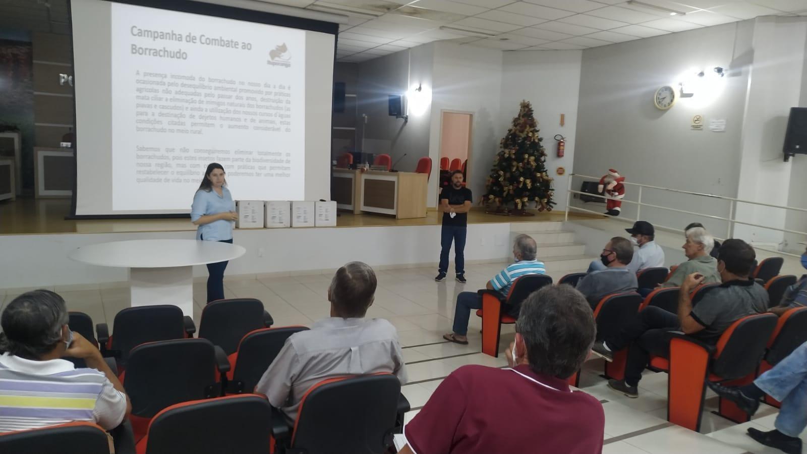 Campanha de Combate ao Borrachudo distribui 300 litros de BTI em Ituporanga