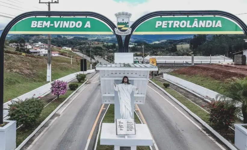 Candidatas a rainha dos 60 anos de Petrolândia podem se inscrever até sexta (29)
