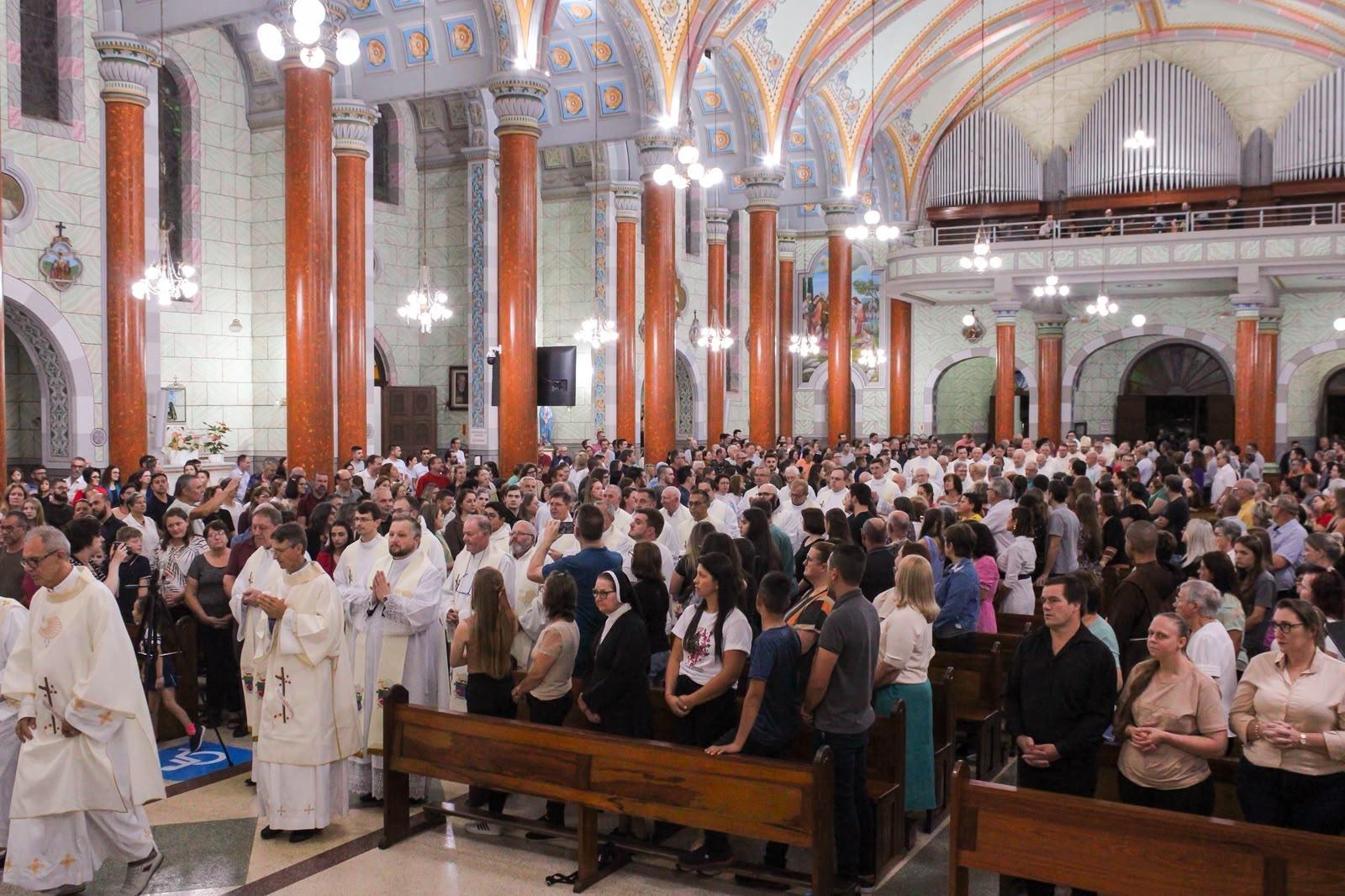 Catedral São João Batista deve iniciar instalação de climatização na próxima semana