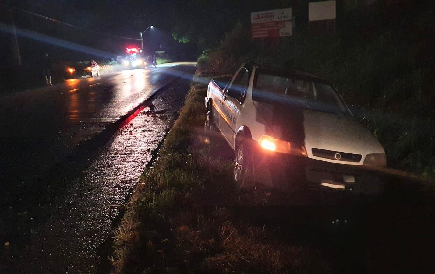Cavalo solto na pista provoca acidente na SC-110