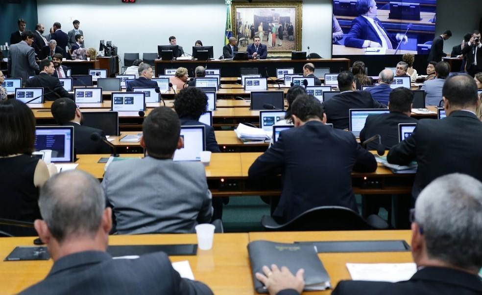 CCJ da Câmara dos Deputados aprova reforma administrativa