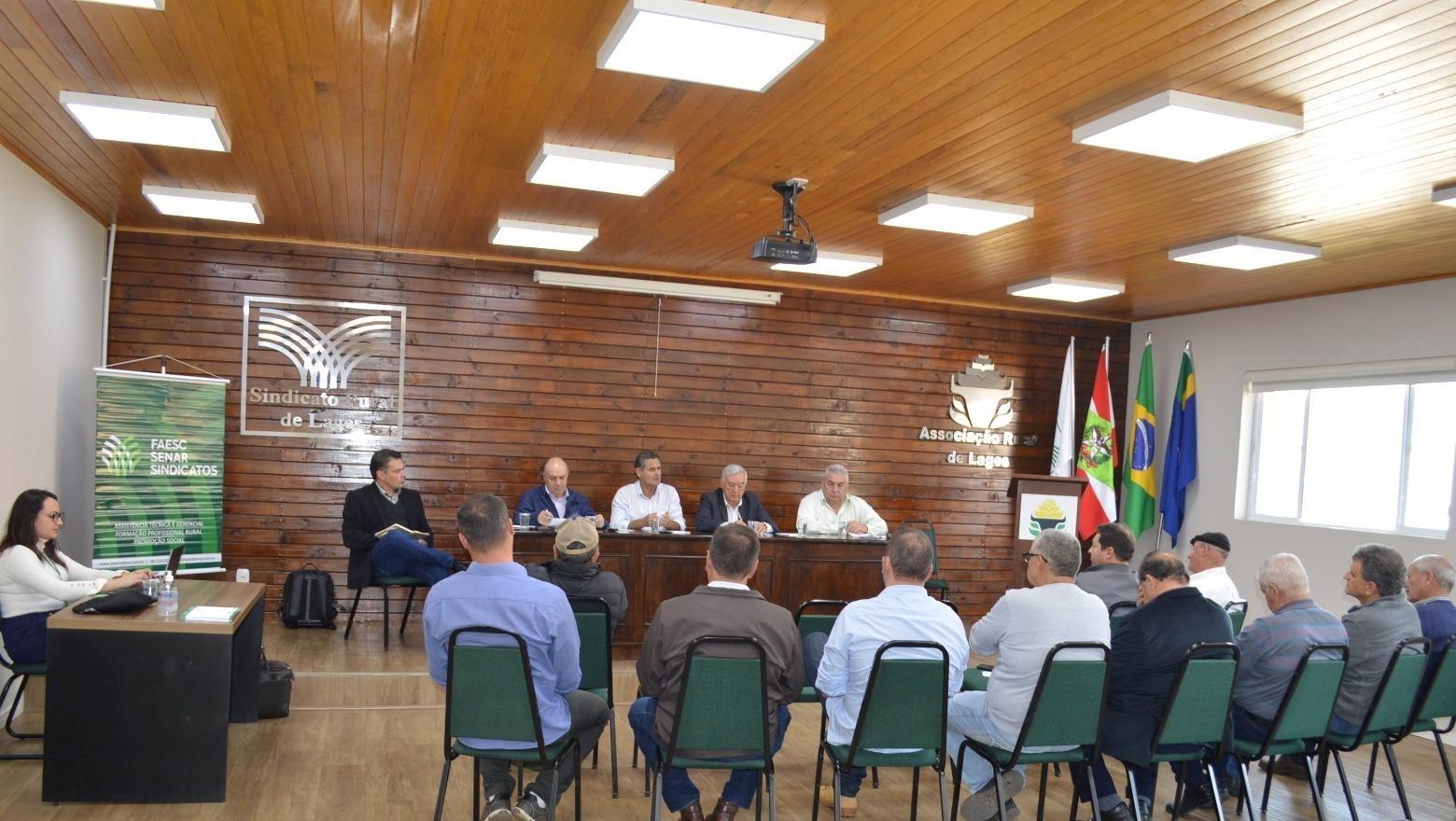 Cenário do agronegócio catarinense é destaque nas reuniões regionais da FAESC