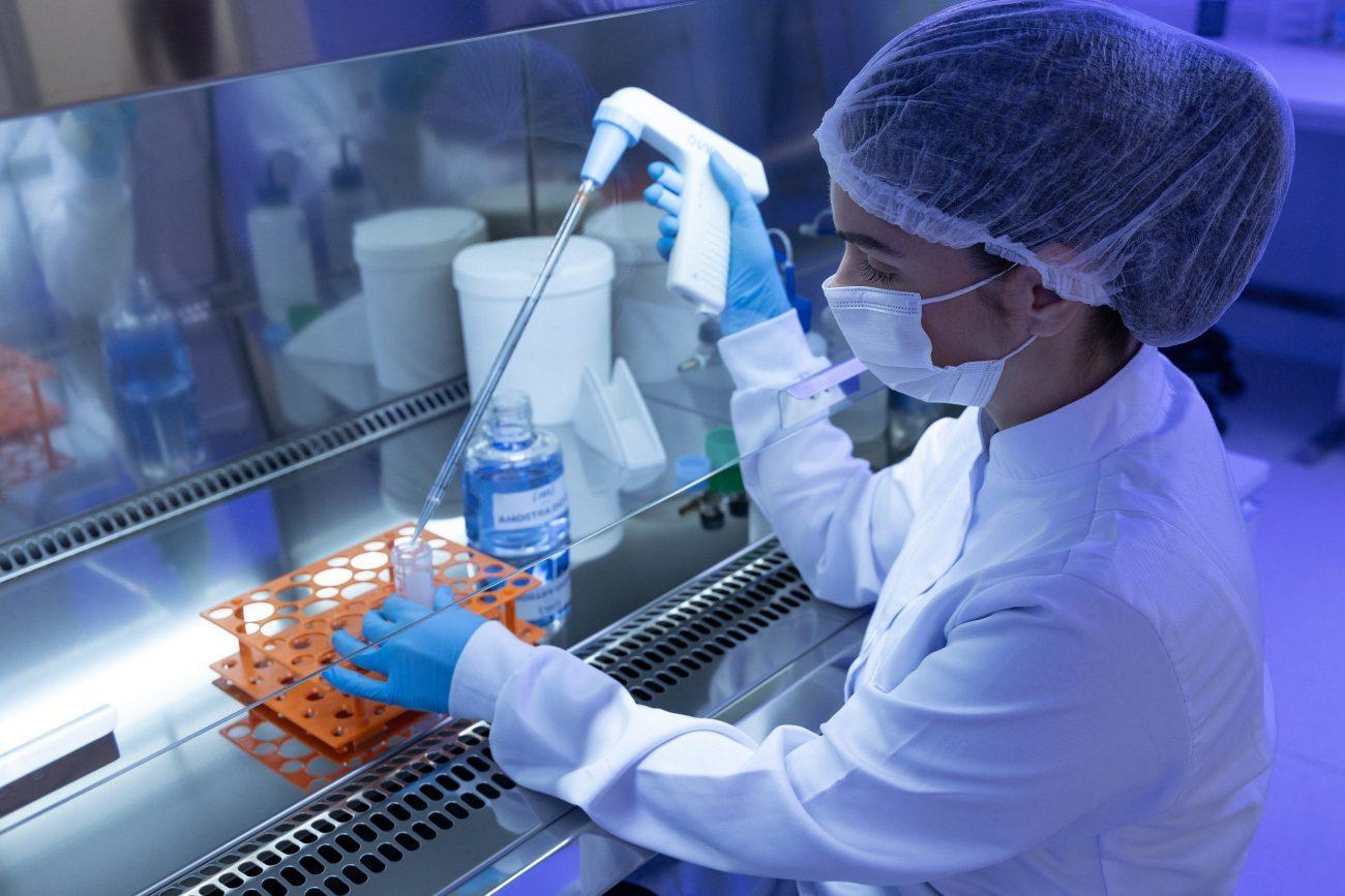 Centro de biotecnologia da JBS é inaugurado em Florianópolis