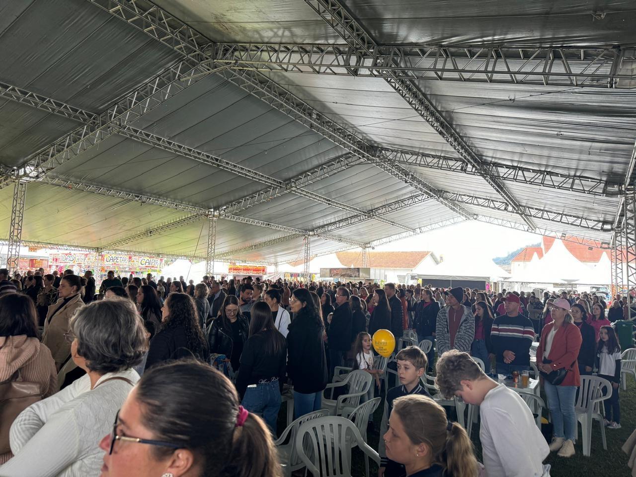 Cerca de 40 mil pessoas passaram pela 2ª ExpoAurora durante os quatro dias de evento