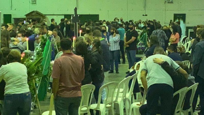 Chacina em Saudades: luto e homenagens marcam o momento de despedida das vítimas