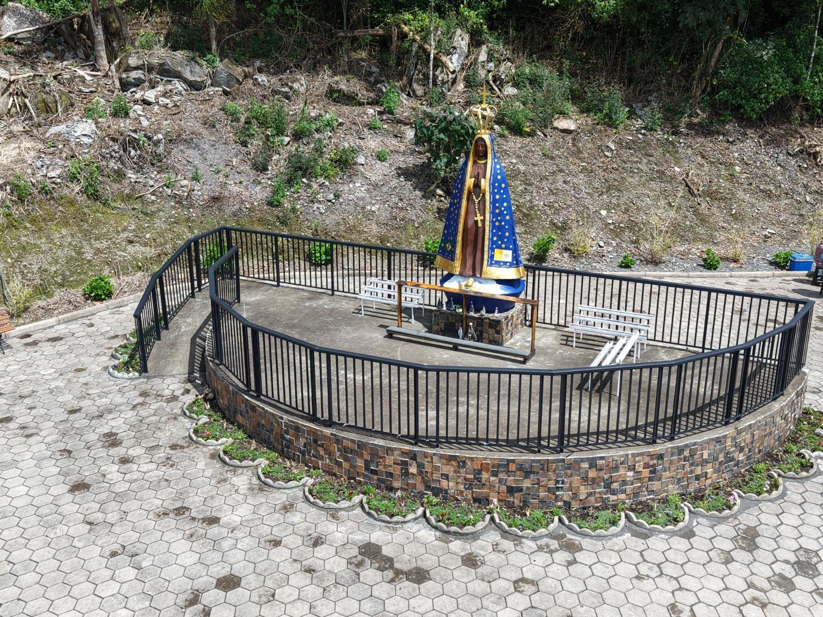 Chapadão do Lageado entrega restauração da imagem de Nossa Senhora Aparecida no dia da padroeira do Brasil