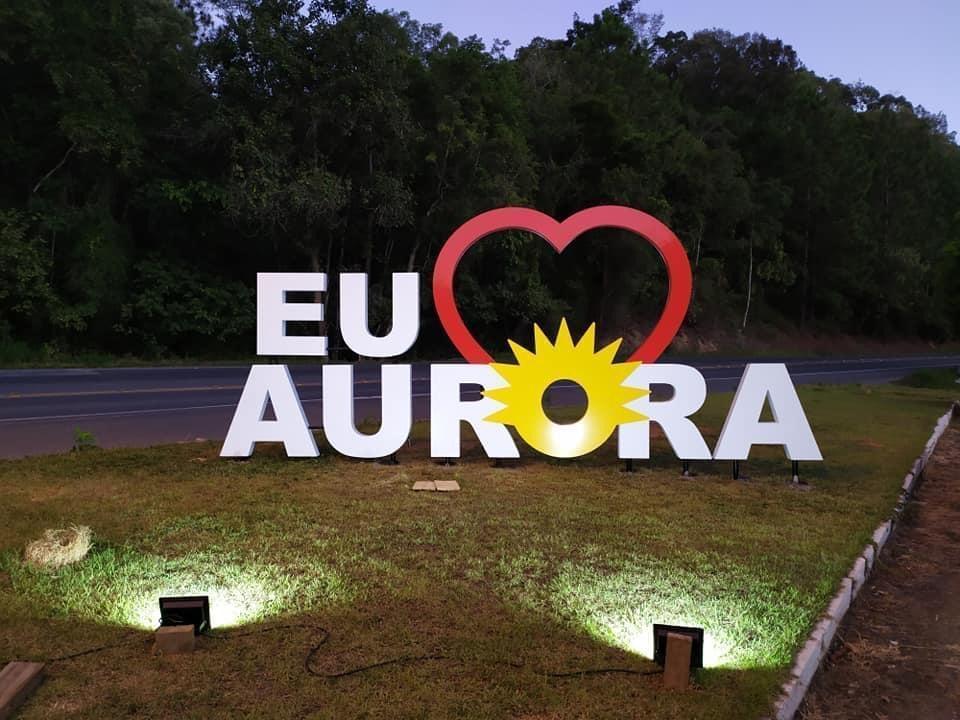 Chuvas amenizam problemas com a estiagem em Aurora, mas escavações de poços continuam