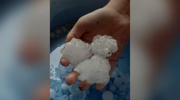 Chuva de granizo atinge SC neste domingo