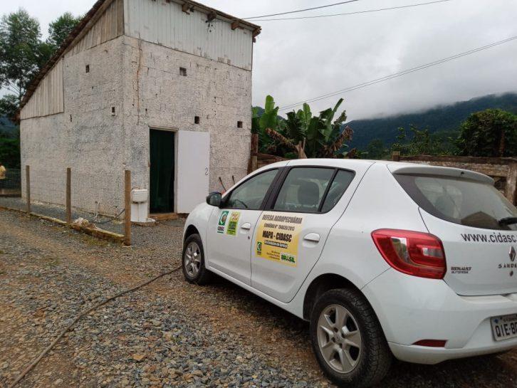 Cidasc fecha abatedouro clandestino em Vidal Ramos