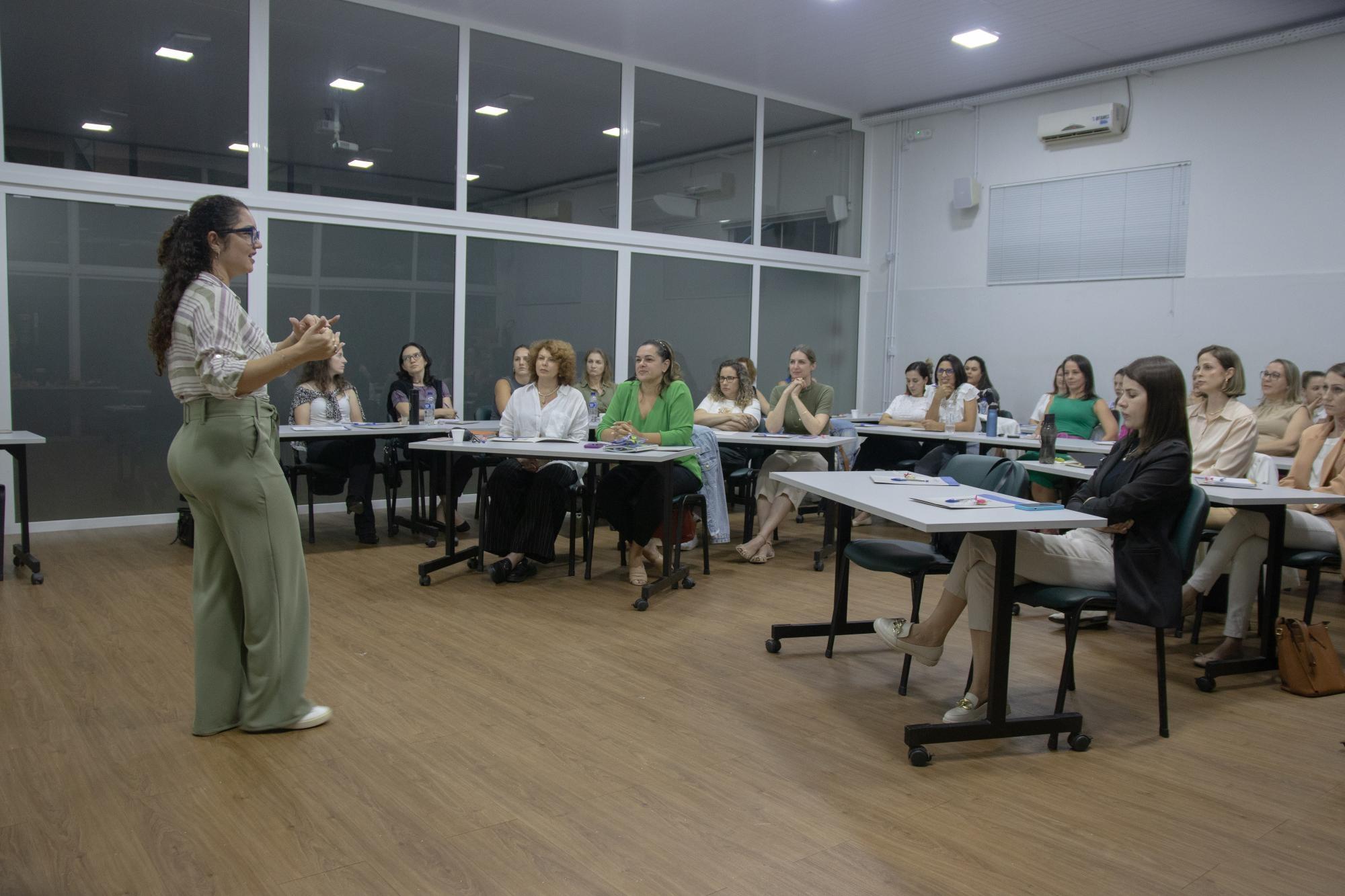 40 mulheres empreendedoras do Alto Vale participam da primeira turma do Sebrae Delas