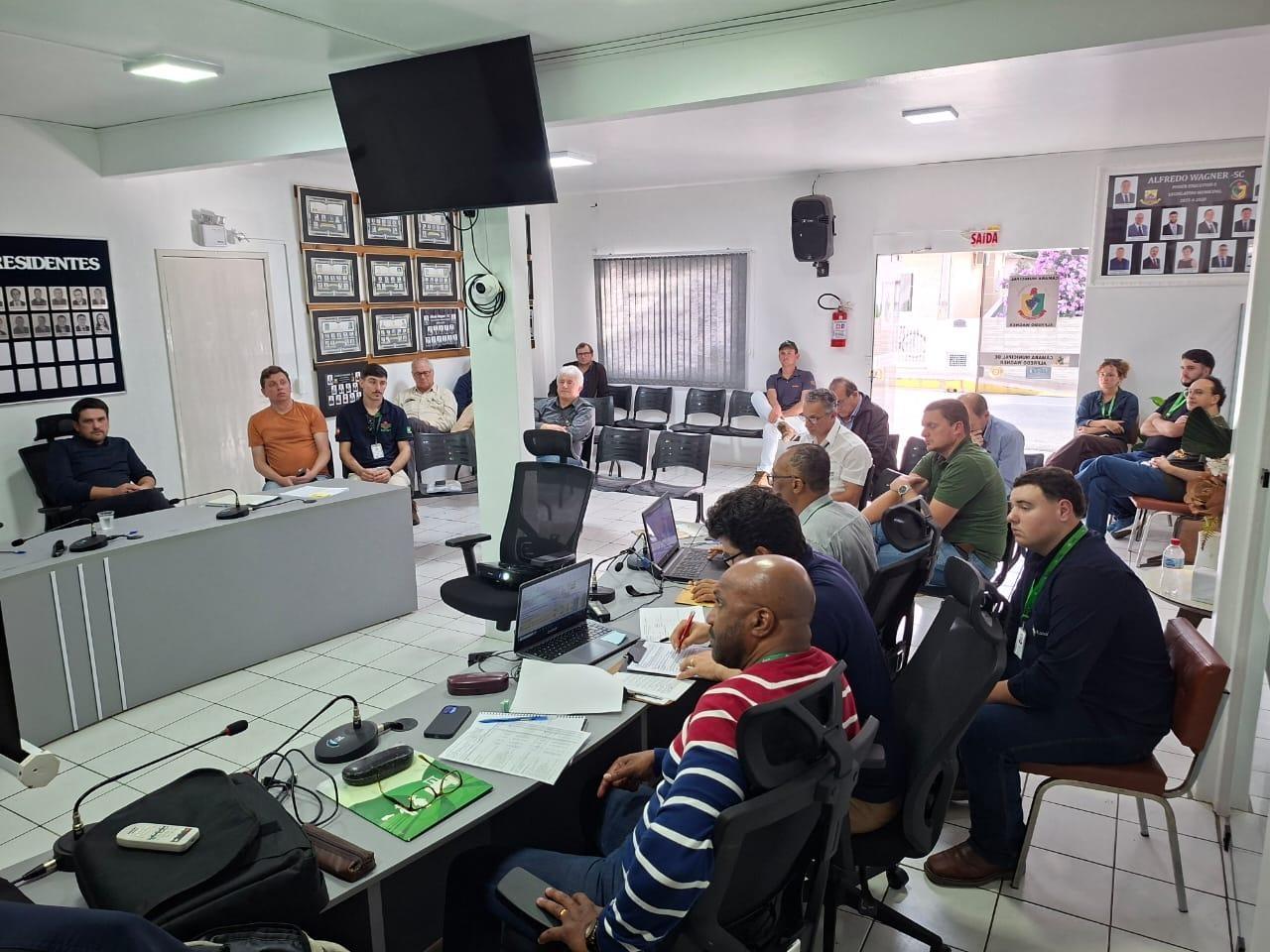 Conab atualiza custo de produção da cebola após reunião em Alfredo Wagner
