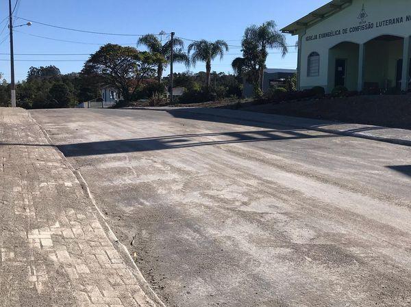 Concluída a pavimentação asfáltica da Rua 31 de Outubro em Imbuia