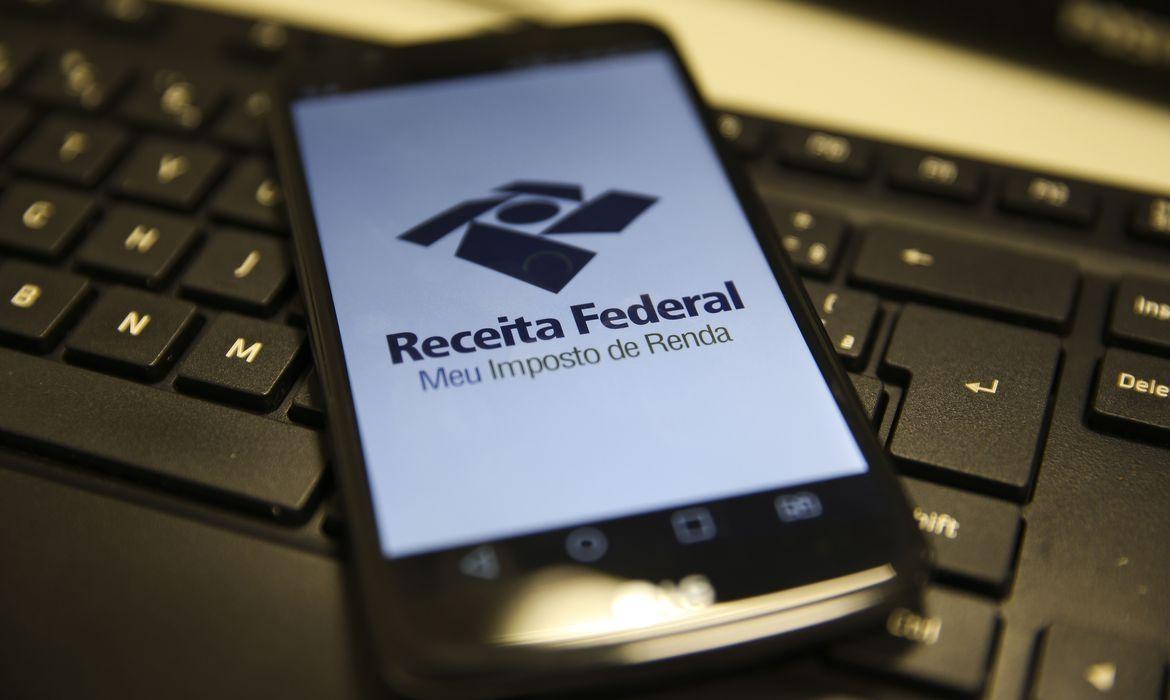 Contribuinte pode baixar programa da declaração do Imposto de Renda