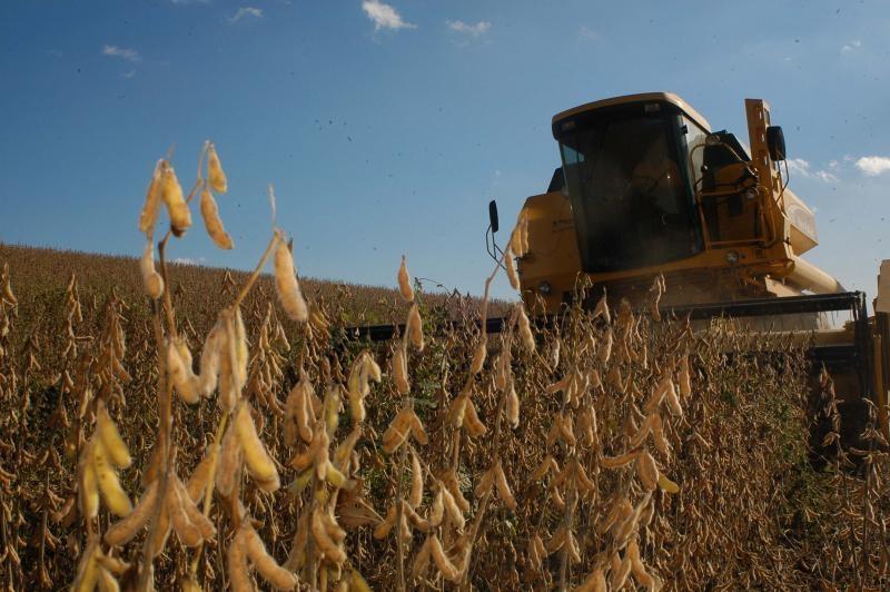 Cooperativas calculam impacto superior a 200 milhões com tributação de agrotóxicos