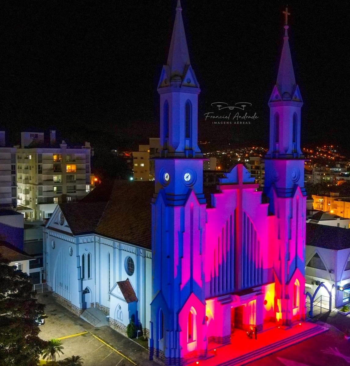 Coral Santo Estevão e Grupo de teatro São Francisco apresentam encenação de Natal nesse sábado (24)