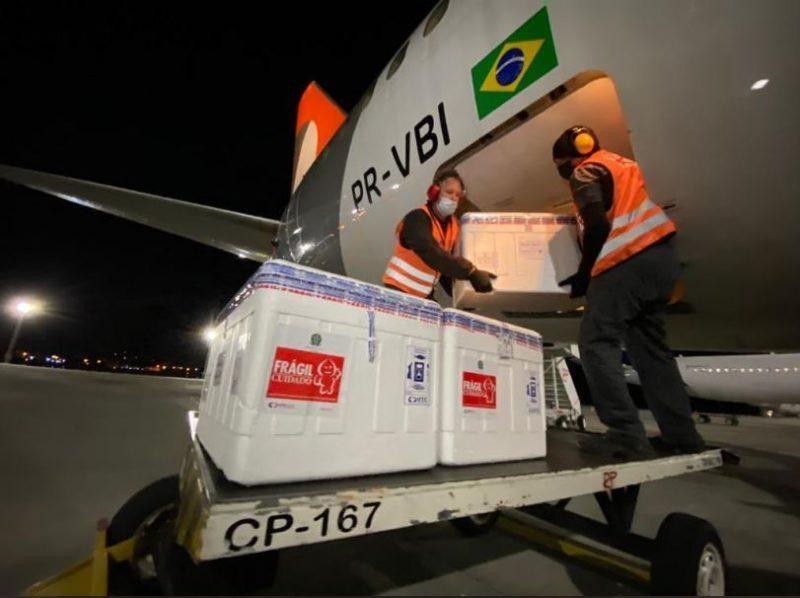 Covid 19: Desembarca em SC a primeira remessa das 316 mil doses prometidas para semana