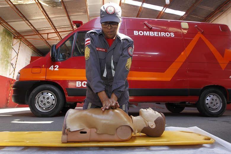 Curso Básico de Atendimento a Emergências do Corpo de Bombeiros terá a primeira edição online