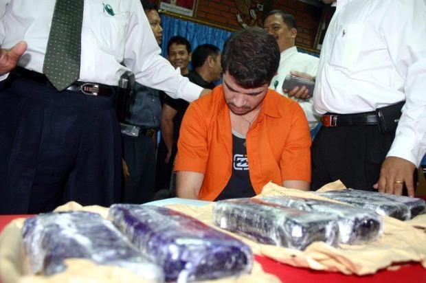Indonésia adia execução de brasileiro condenado por tráfico de drogas 