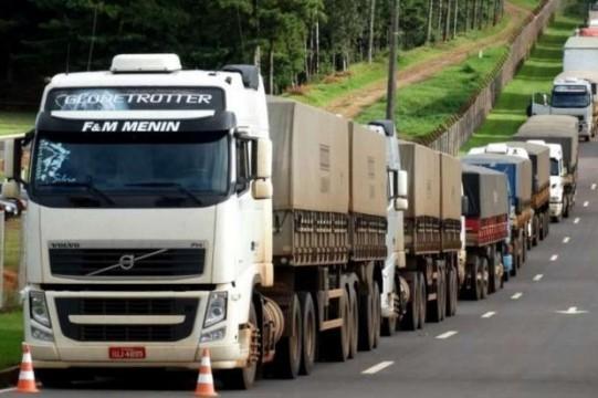 Onda de protestos dos caminhoneiros bloqueará BR-470 em Pouso Redondo