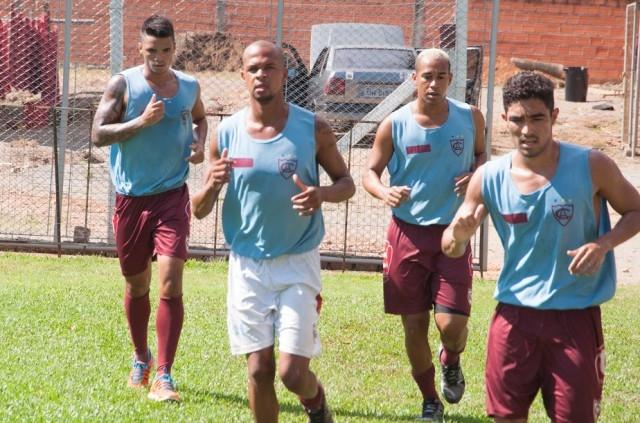 REFORÇOS - Atlético de Ibirama anuncia contratação de atacante e meia
